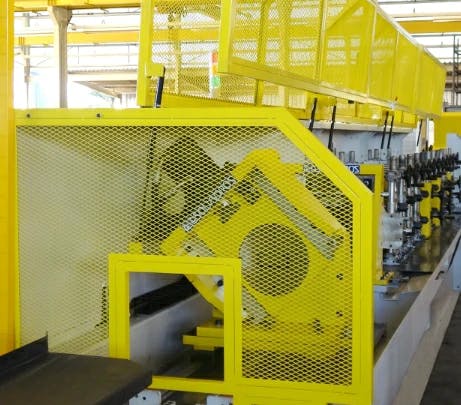 Shear for the Structural Profile Roll Forming Machine - Esquadros®