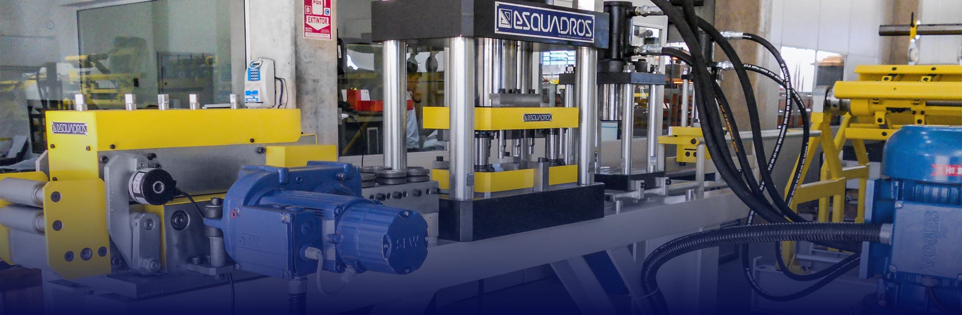 Banner automatic press feeding machines - Esquadros®