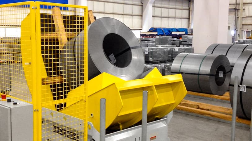 Carregamento de Bobinas de Aço - Esquadros®