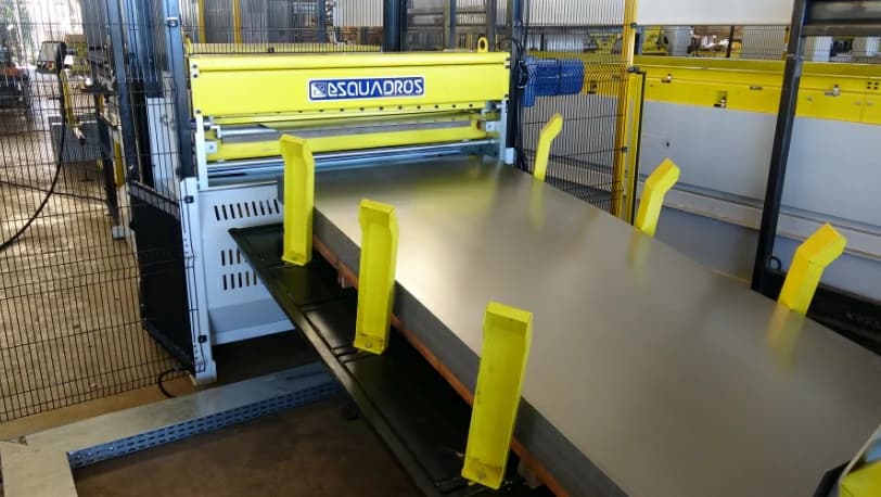 Cortes Transversal e longitudinal - Esquadros®