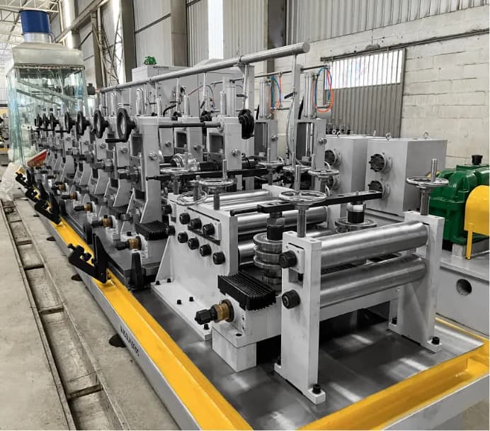 Maquina para produzir tubos - Esquadros®