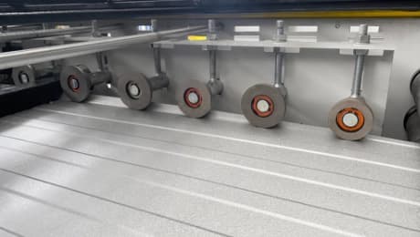 Conformação perfiladeira de painel forro - Esquadros®