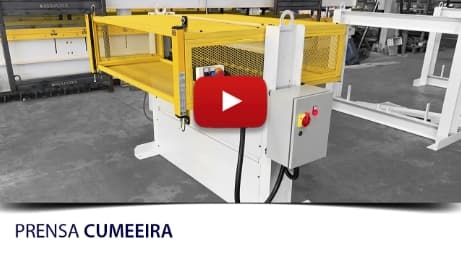 Video da pagina prensa cumeeira - Esquadros®