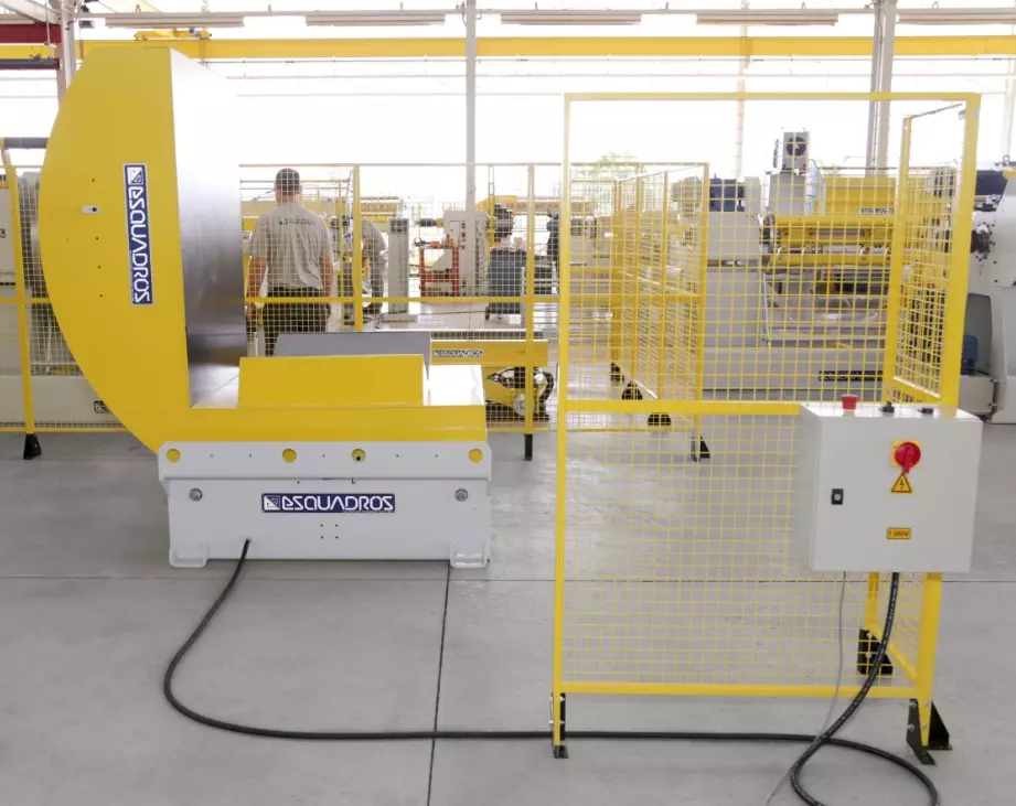 Guillotina para perfiladora estructural - Esquadros®