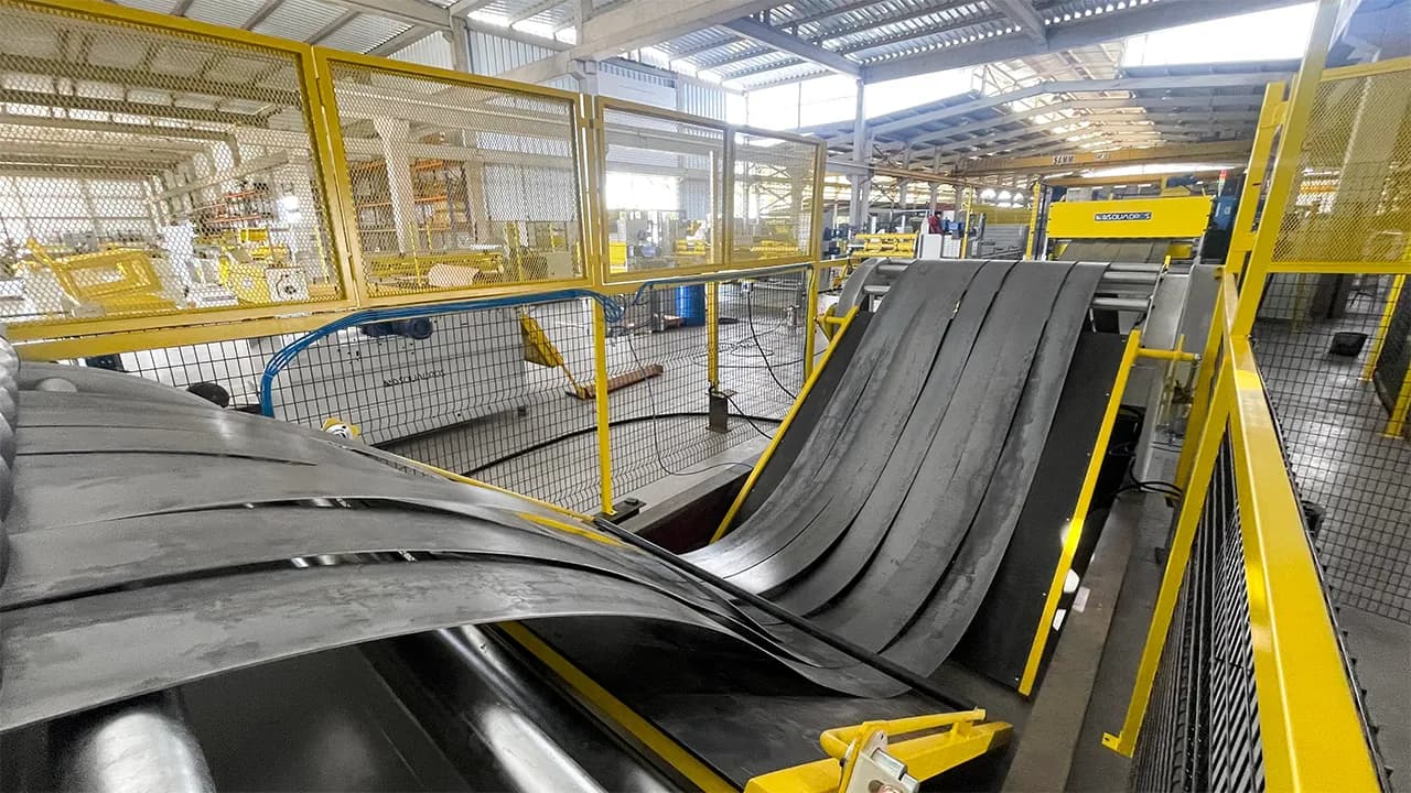 Minitarua LCTL 1300/1600.3E - 07 - Esquadros®