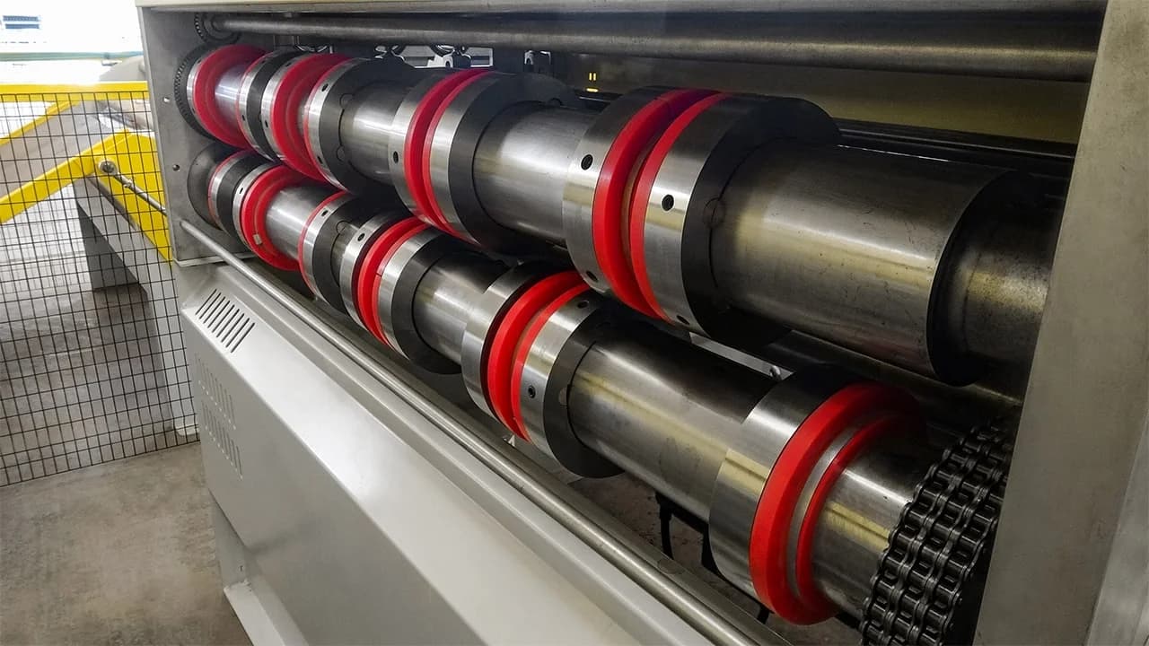 Minitarua LCL 1300/1600.2 - 06 - Esquadros®