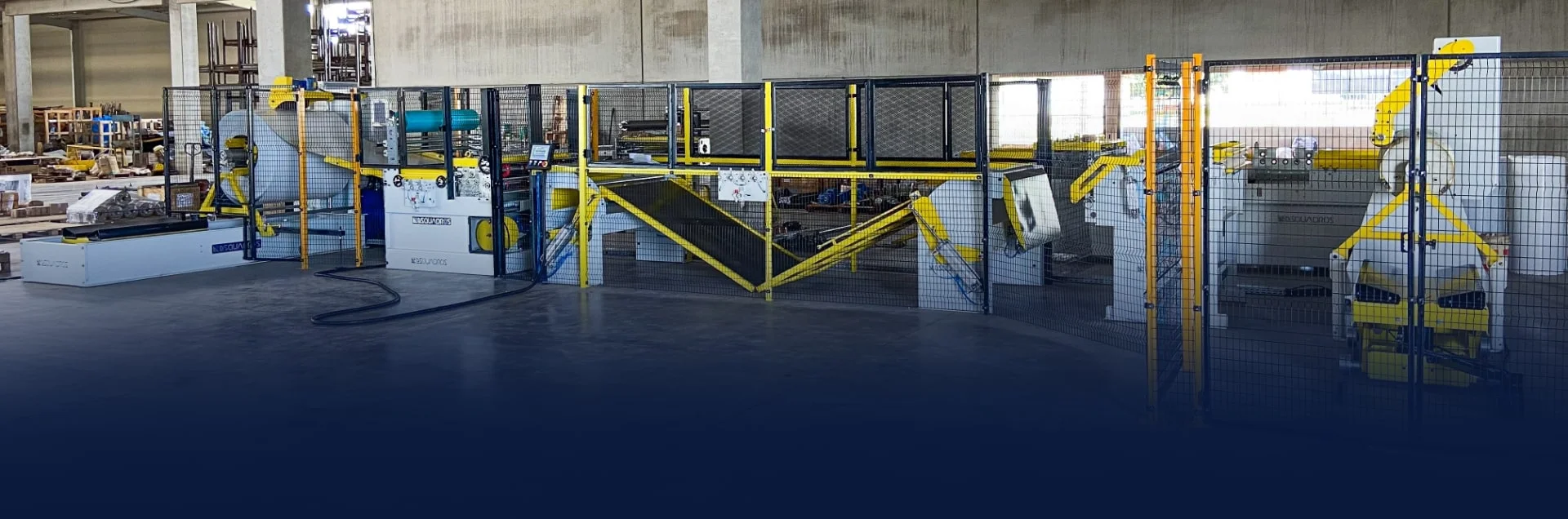 Banner línea de corte longitudinal - Esquadros®