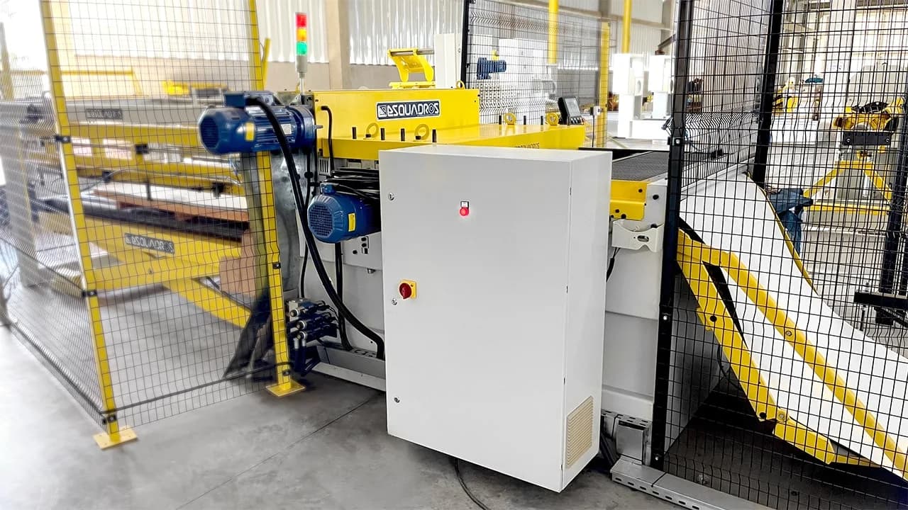 LCT 1260.1 - 04 - Esquadros®