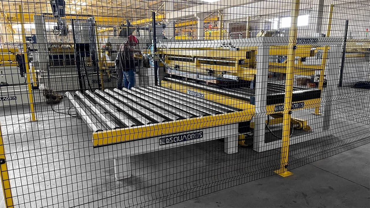 LCT 1260.1 - 09 - Esquadros®