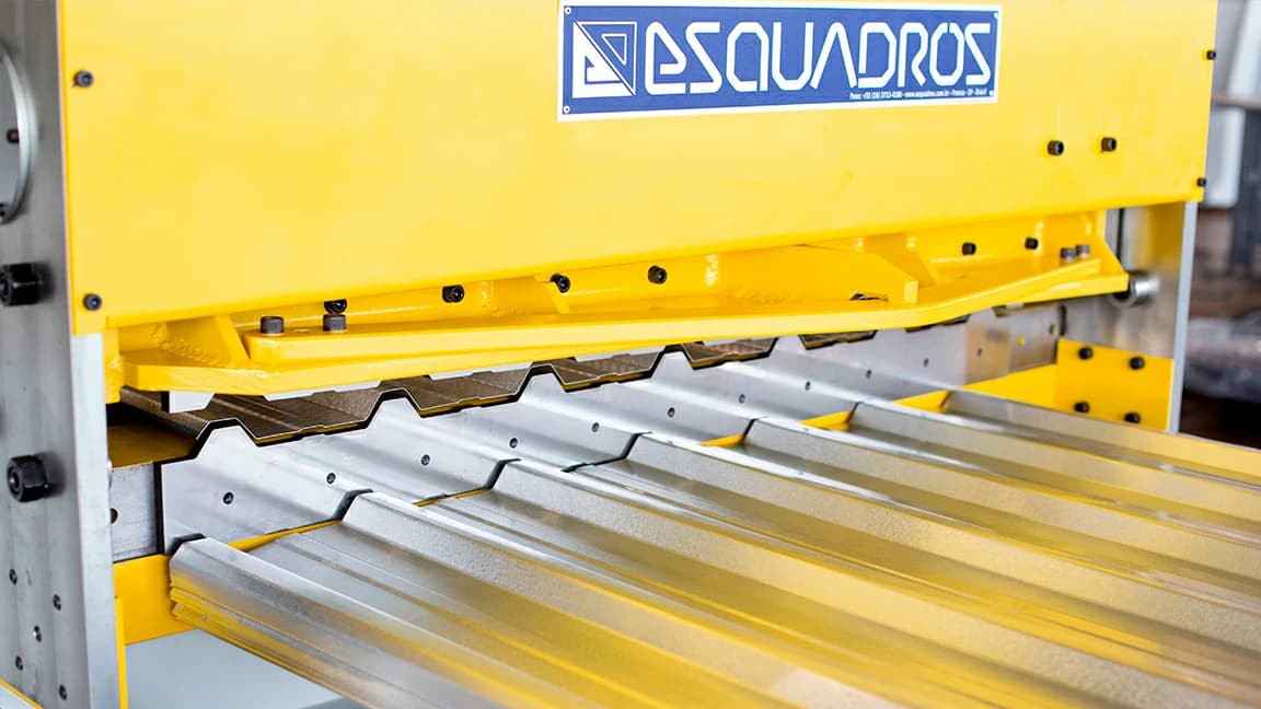 Guilhotina Motorizada Esquadros