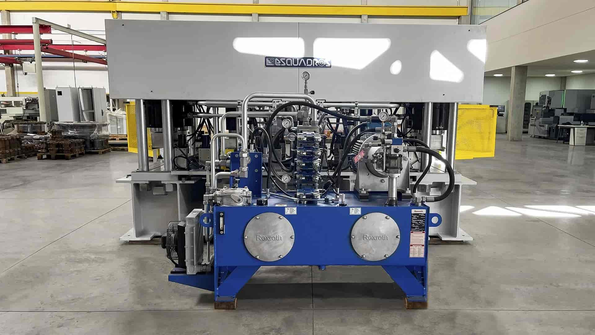 LINHA AUTOMÁTICA PARA ESTAMPAGEM DE CHAPAS DE CORPO LATERAL TIPO SILO - BANNER 01