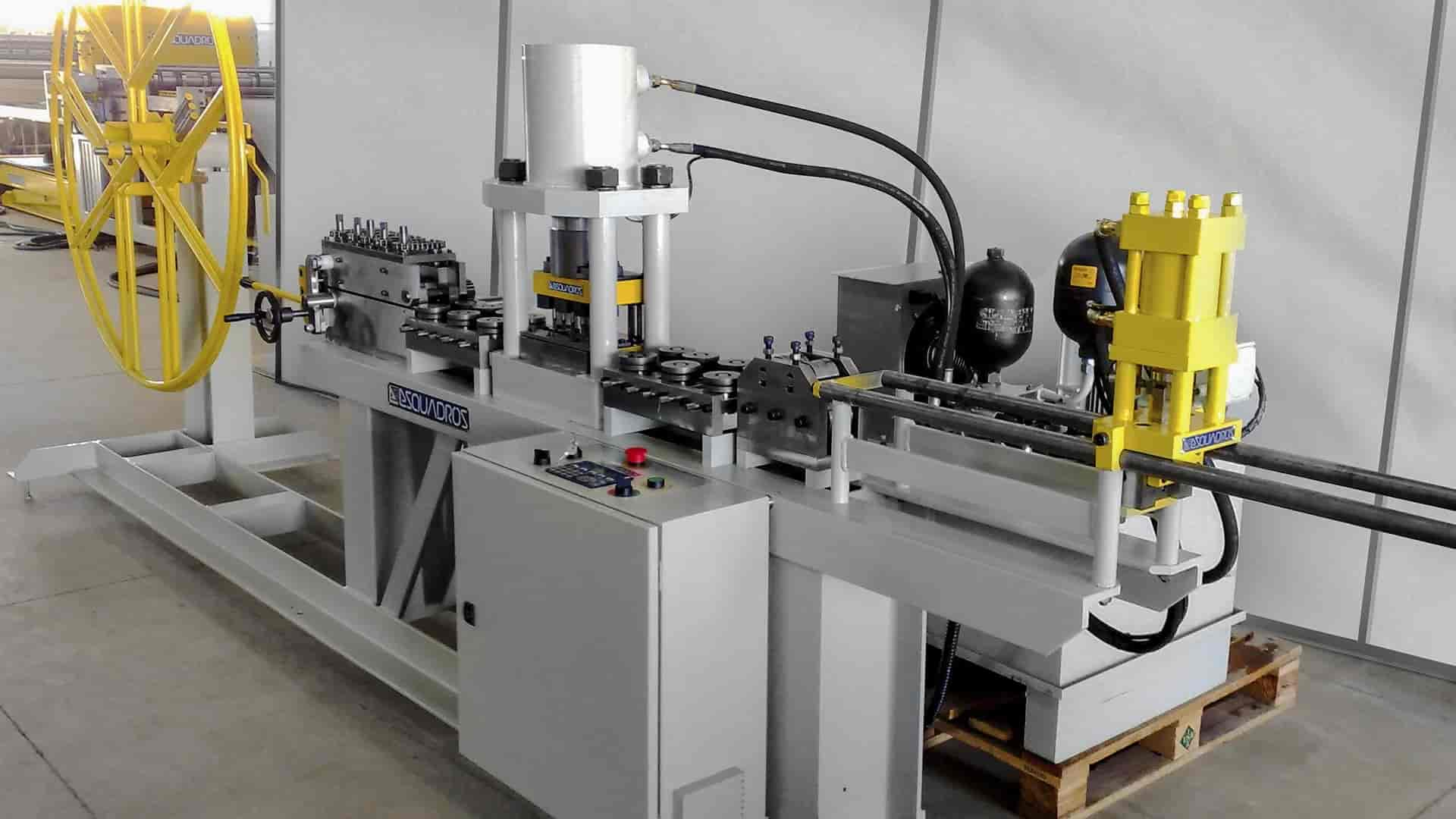 LINHA DE DESBOBINAMENTO E ENDIRETAMENTO DE BARRAS CHATAS - BANNER 01