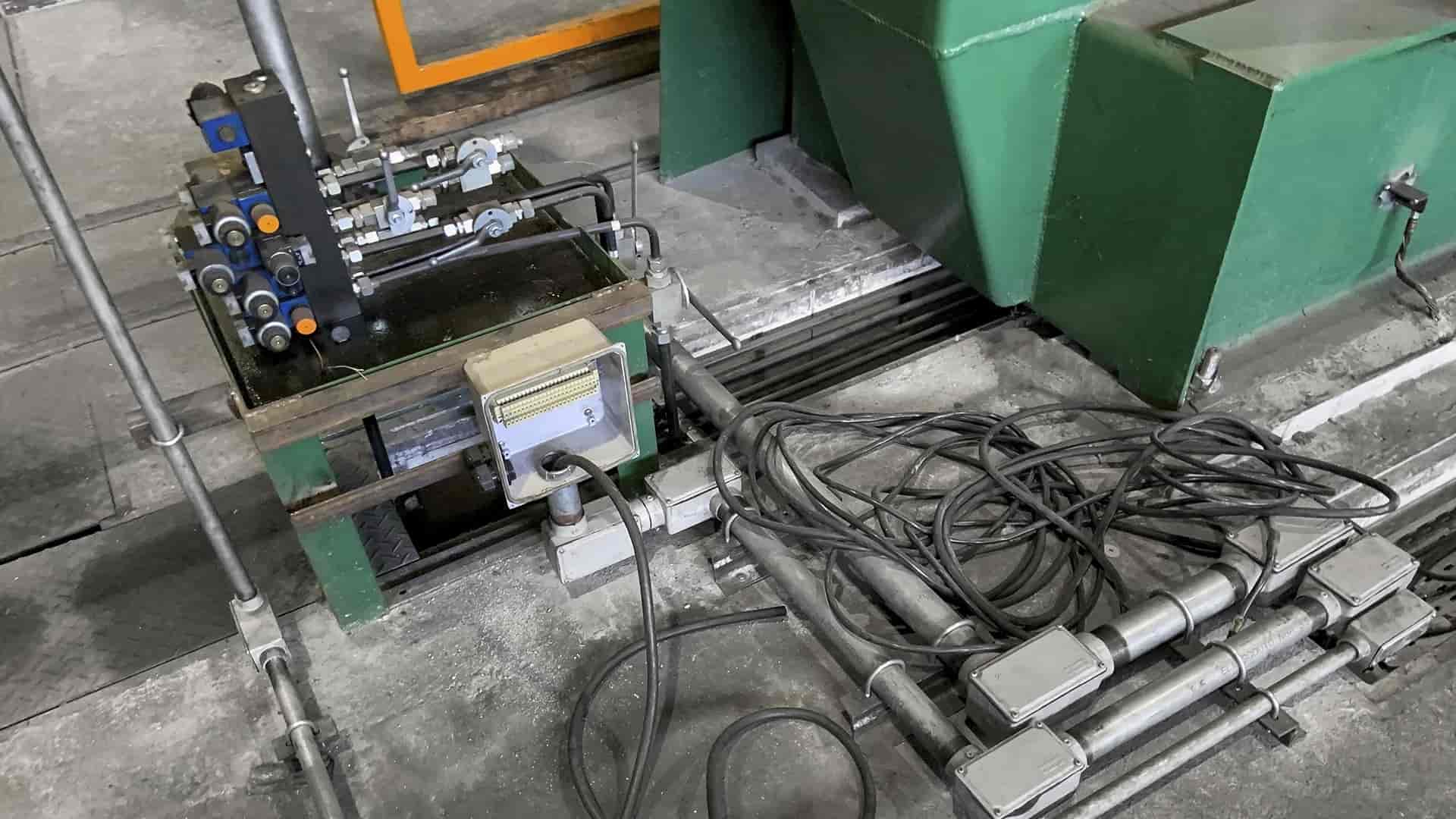 LINHA DESCASCADORA DE ESPULAS - BANNER 09